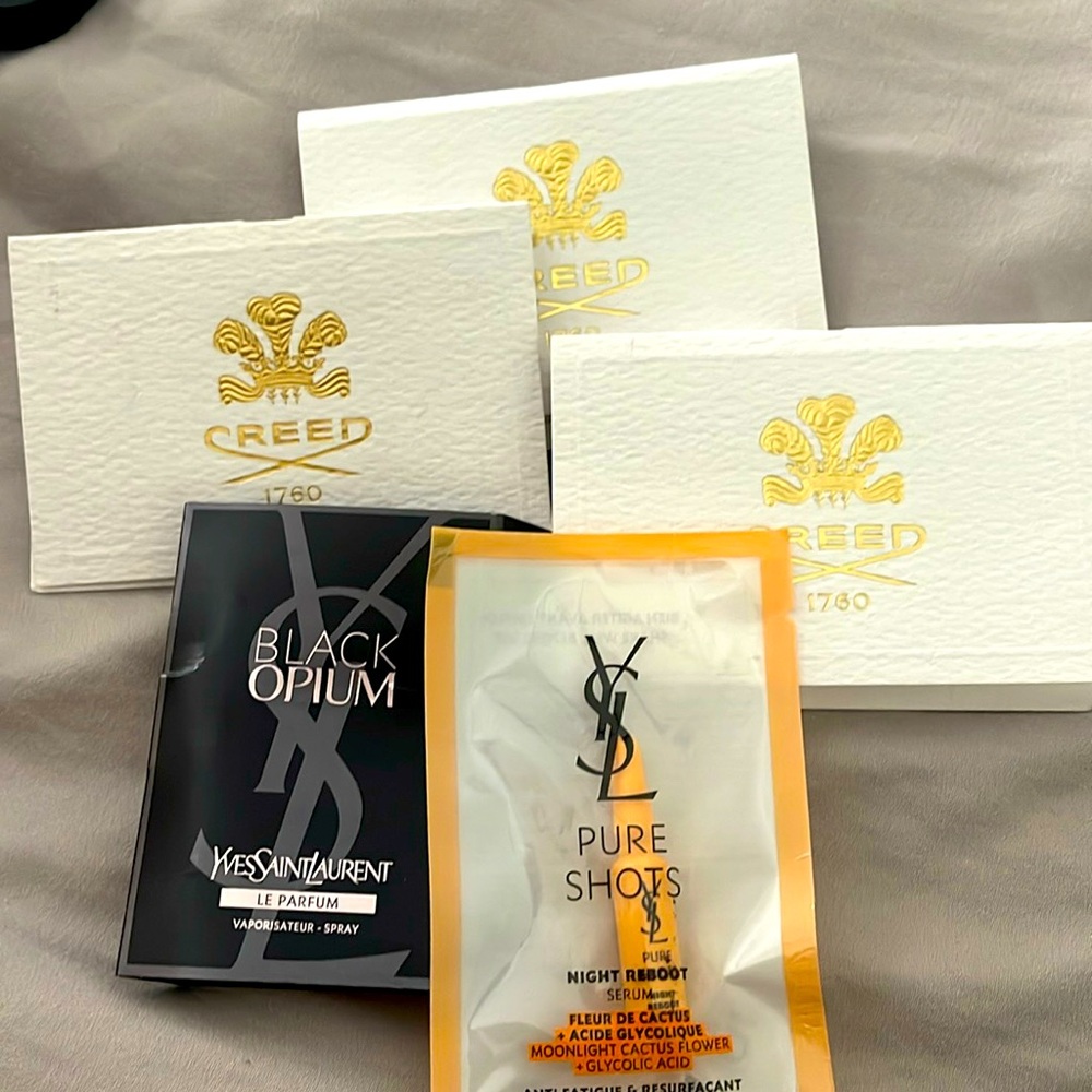Amazing smells in a bundle of samples